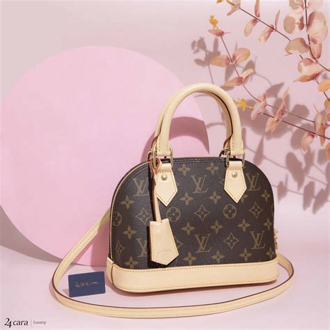 louis vuitton alma bb monogram canvas red lines